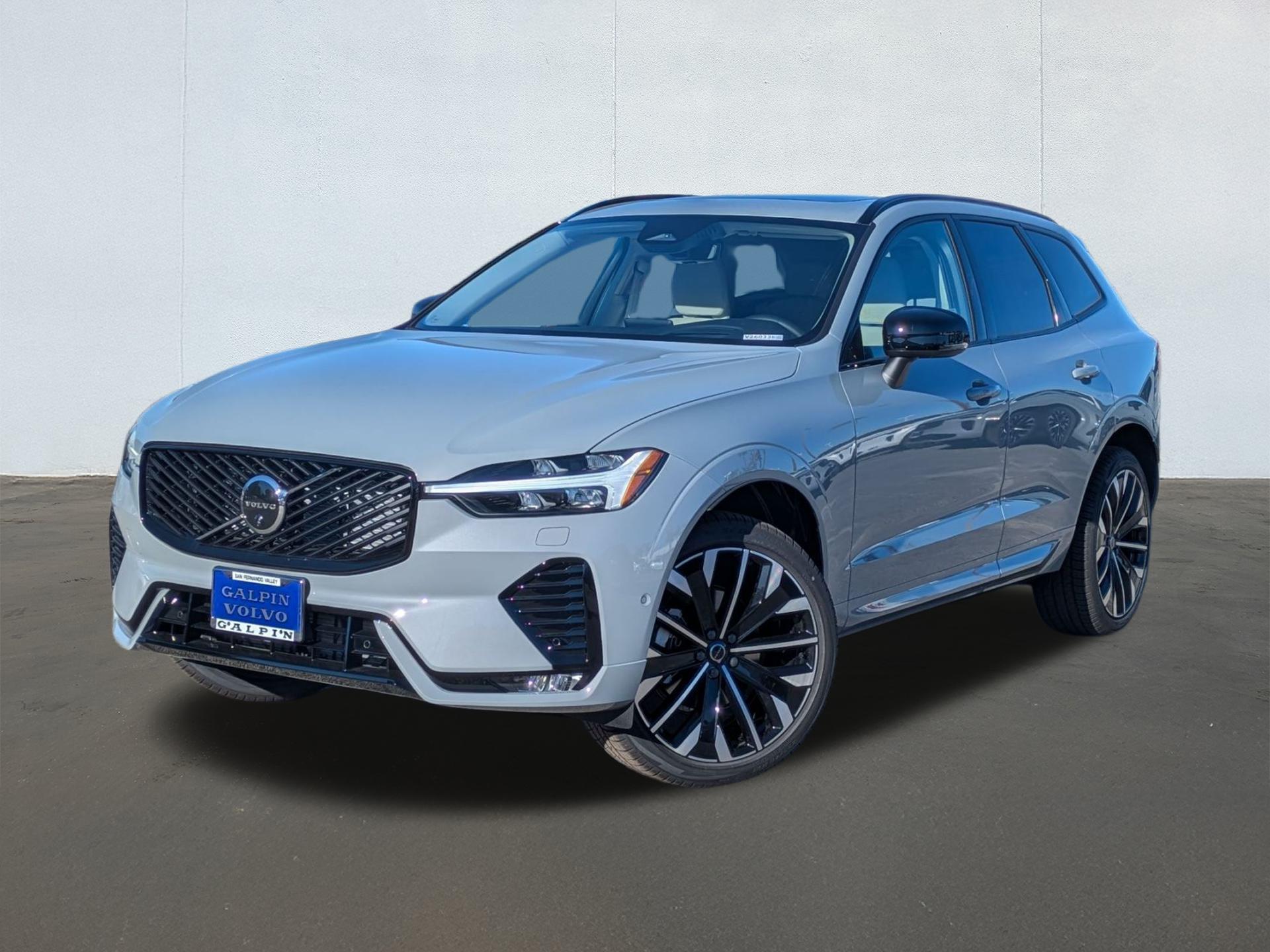 New 2026 Volvo XC60 B5 Ultra Dark