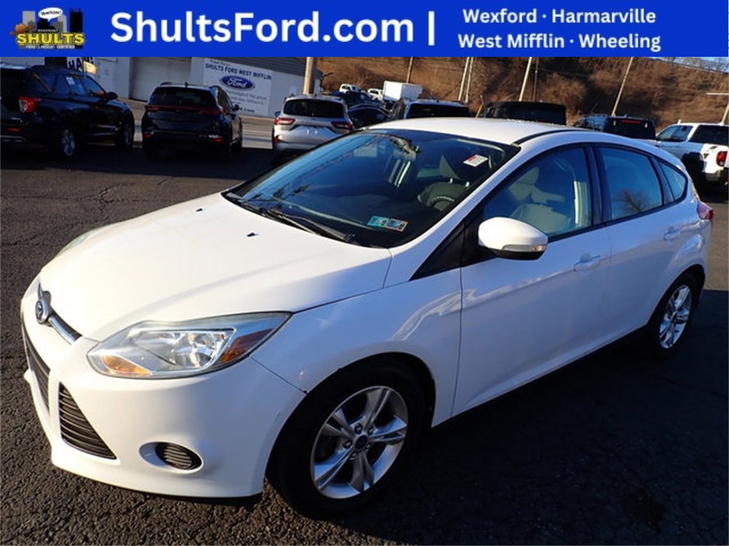 2013 Ford Focus SE's photo