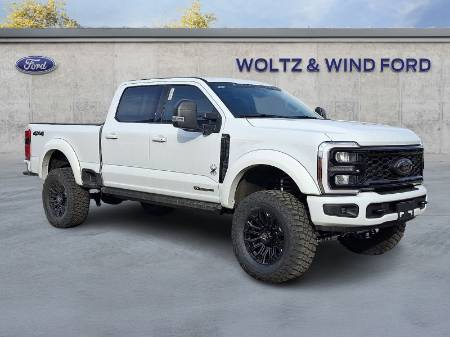 2026 Ford Super Duty F-250 Black Widow XLT