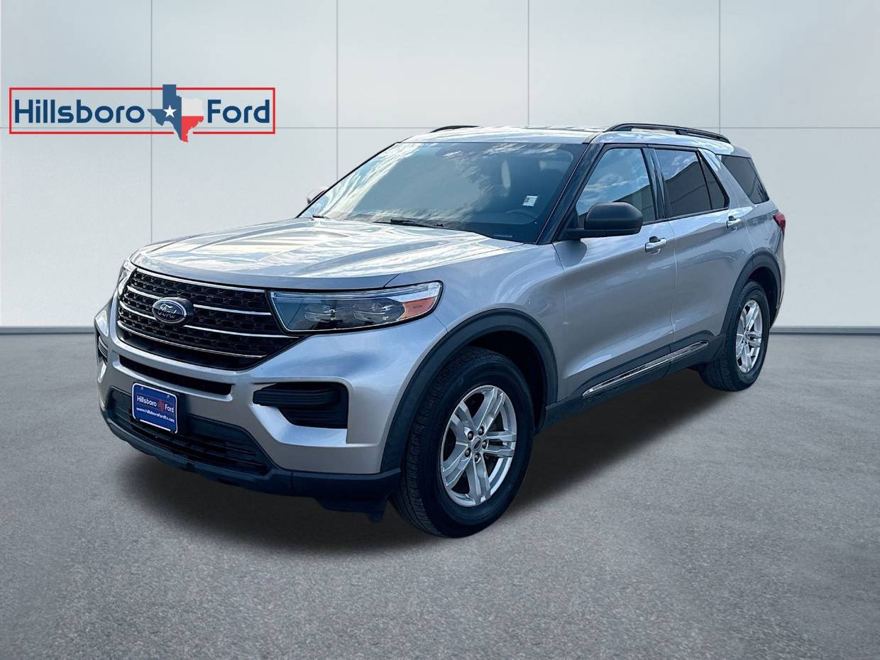 2022 Ford Explorer XLT's photo