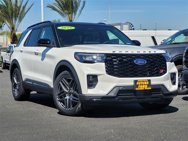New 2026 Ford Explorer ST-Line