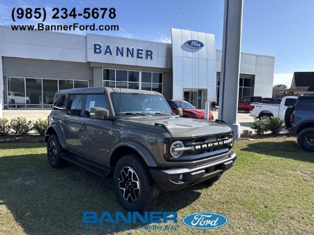 2025 Ford Bronco Outer Banks