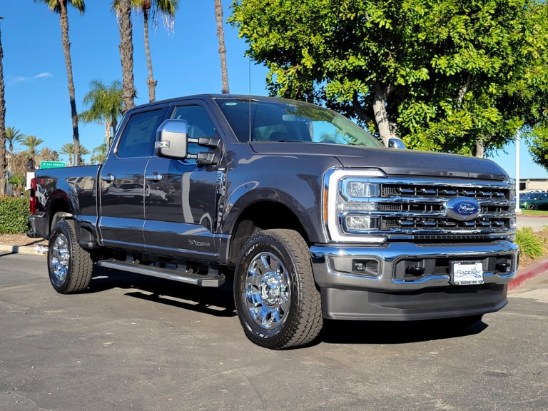 2026 Ford Super Duty F-250 SRW LARIAT