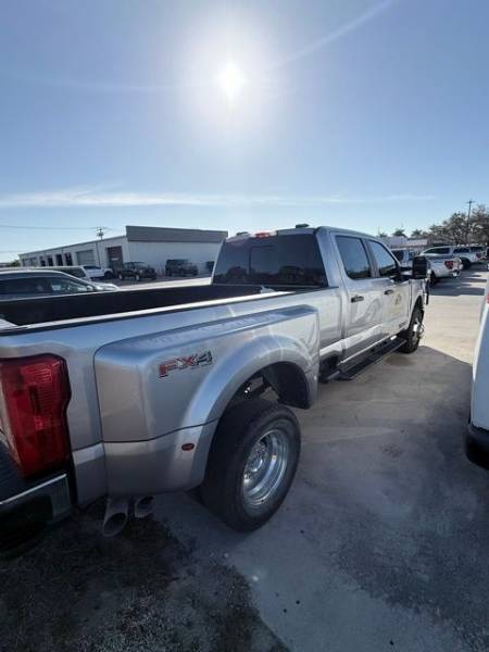 2023 Ford F-350SD XL