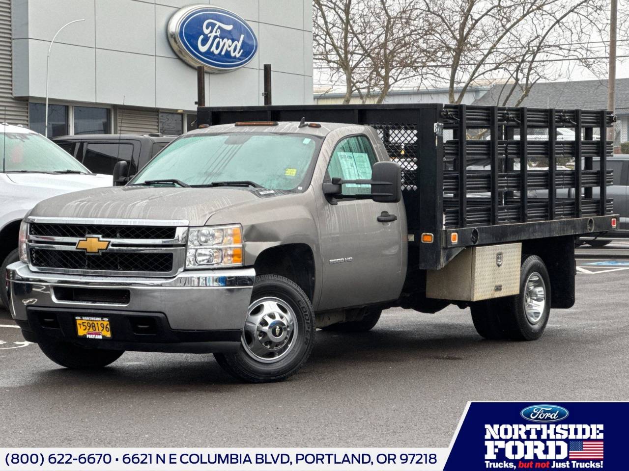 2013 Chevrolet Silverado 3500 Chassis Cab 1LT
