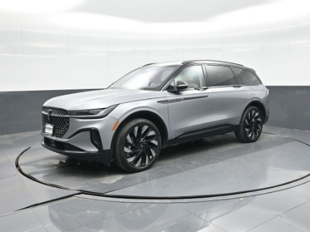 2025 Lincoln Nautilus Reserve