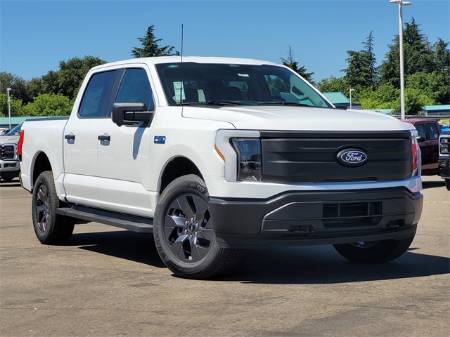 2024 Ford F-150 Lightning PRO