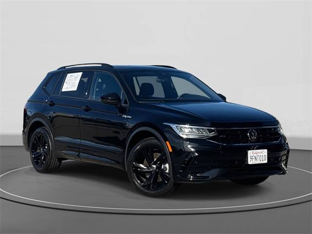 2023 Volkswagen Tiguan 2.0T SE R-Line Black