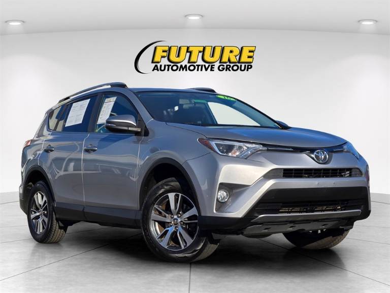 2016 Toyota RAV4 XLE