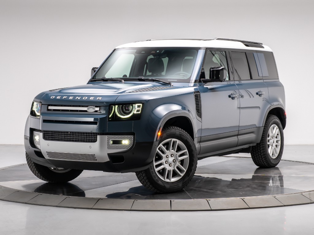2025 Land Rover Defender 110 P300