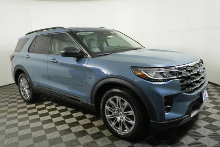 2026 Ford Explorer Active w/200A Pkg