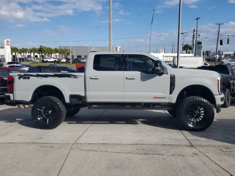 2026 Ford Super Duty F-250 SRW LARIAT