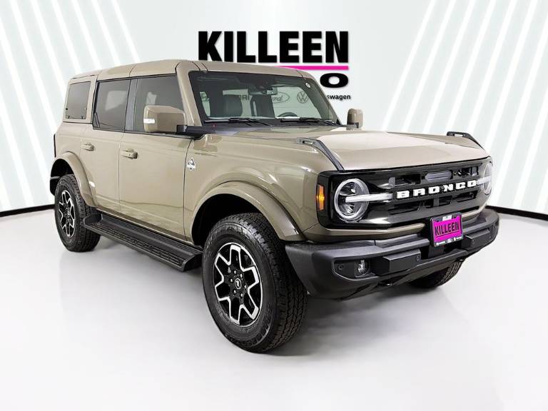 2025 Ford Bronco Outer Banks