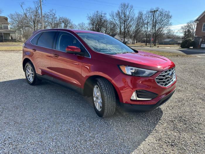 2022 Ford Edge SEL