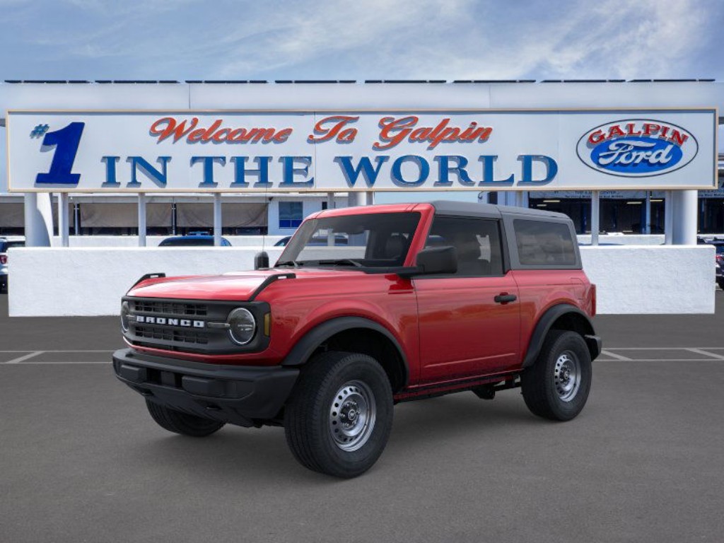 2025 Ford Bronco Base