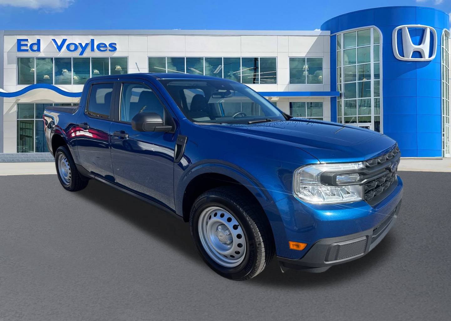 2023 Ford Maverick XL