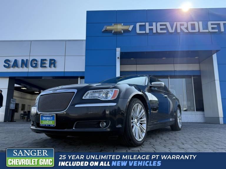 2013 Chrysler 300 C John Varvatos