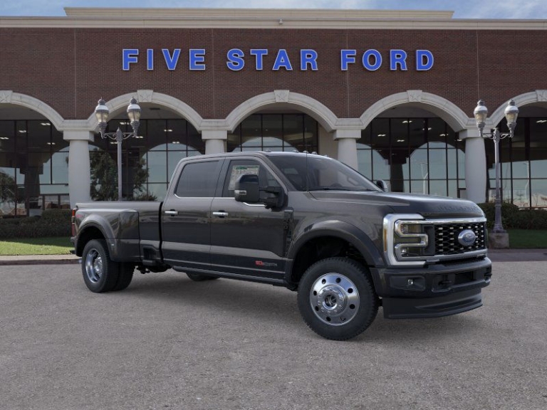 2026 Ford F-450SD Platinum