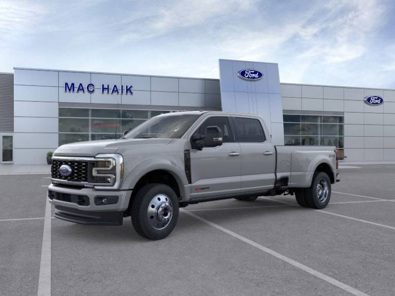 2026 Ford Super Duty F-450 DRW Platinum