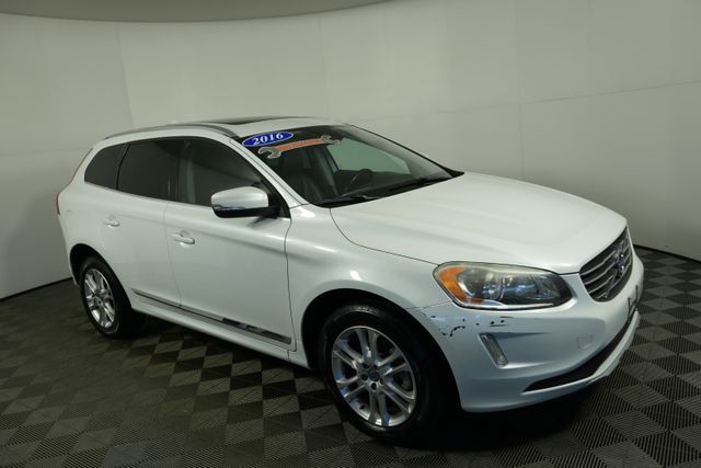 Used 2016 Volvo XC60 Premier with VIN YV4612RK6G2782436 for sale in Kansas City