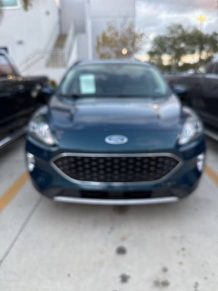 2020 Ford Escape SEL