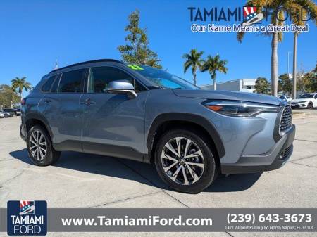 2022 Toyota Corolla Cross XLE