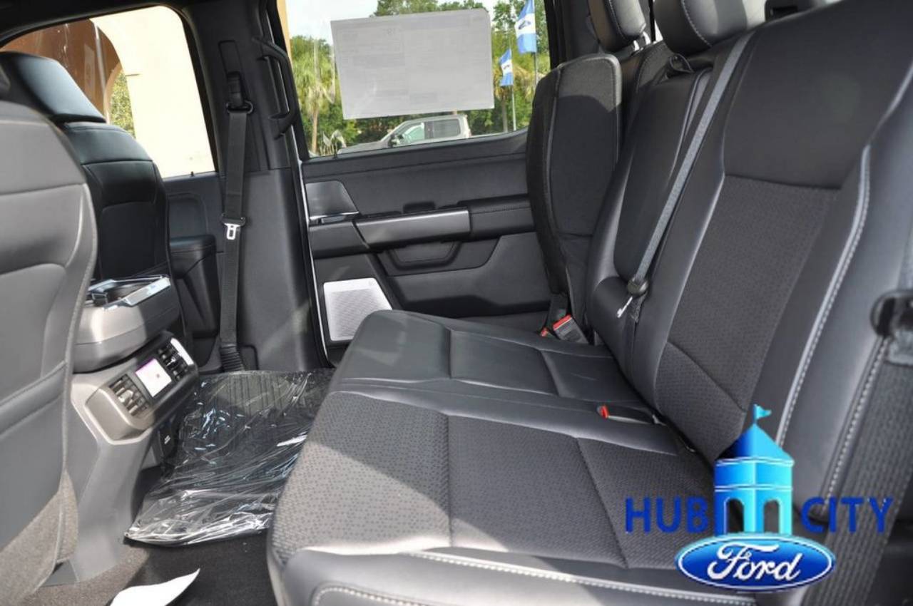 2025 Ford F-150 Lariat - Photo 11