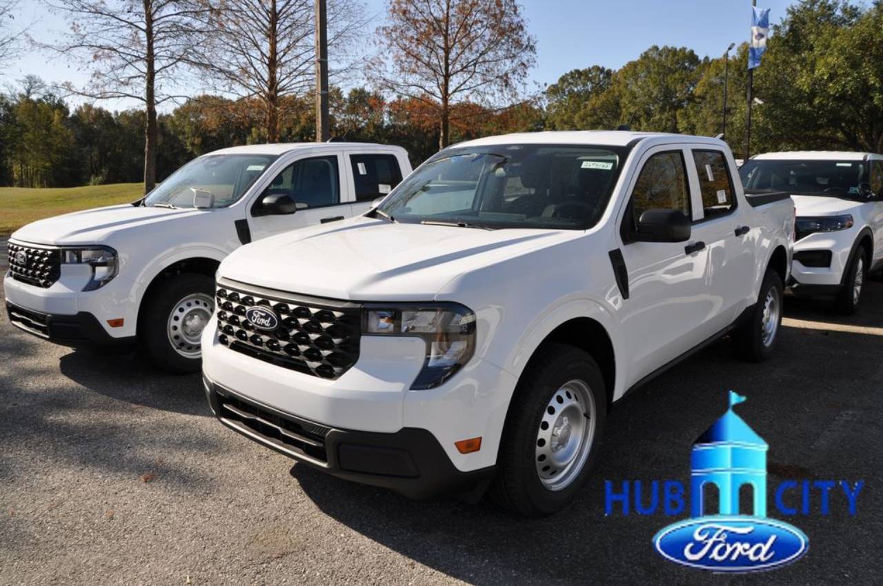 2026 Ford Maverick XL