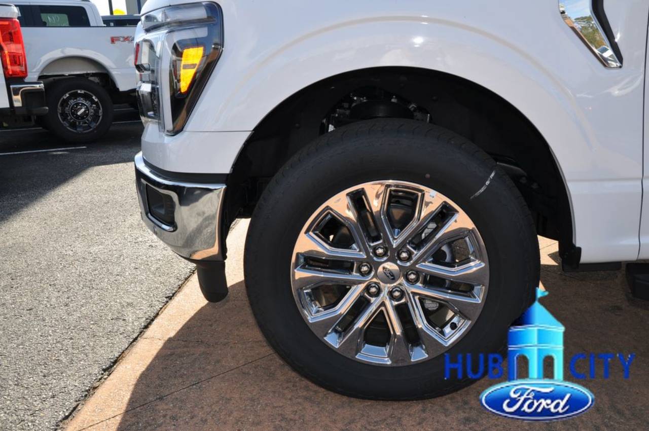 2025 Ford F-150 Lariat - Photo 9