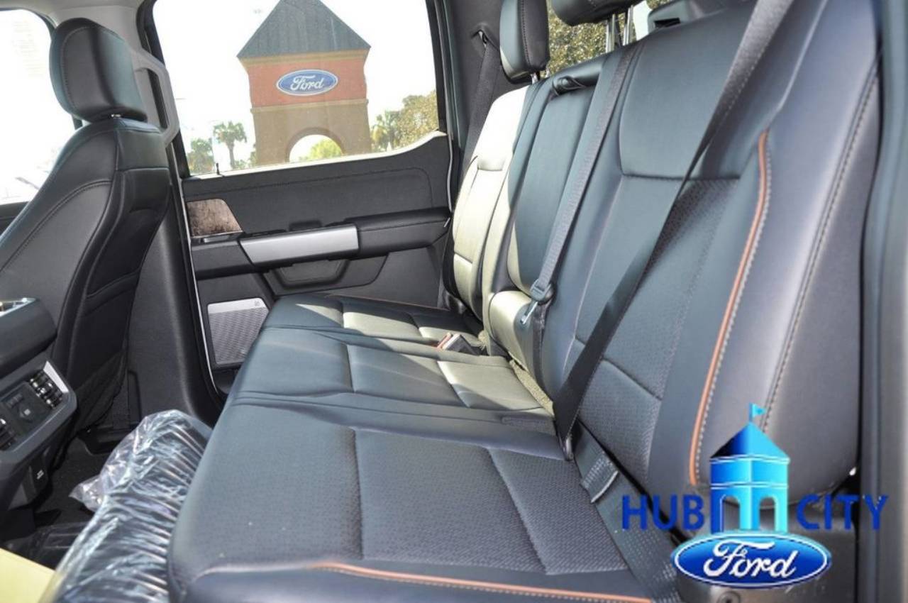 2026 Ford F-250 Super Duty Lariat - Photo 11