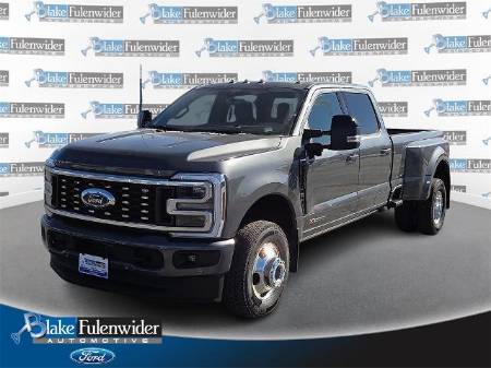 2026 Ford Super Duty F-350 DRW Platinum