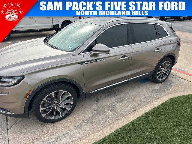 Used 2021 Lincoln Nautilus Reserve