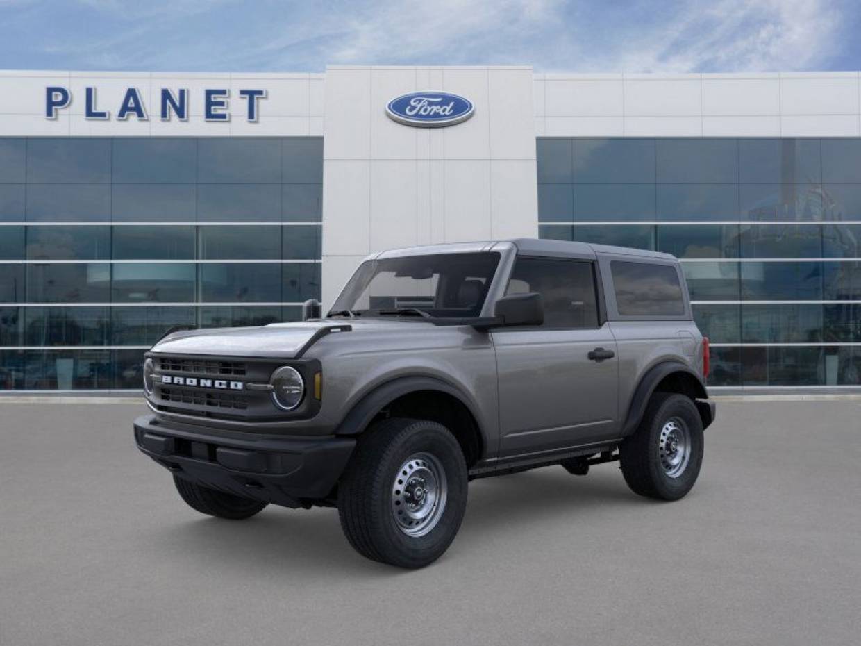 2025 Ford Bronco 2-Door Base