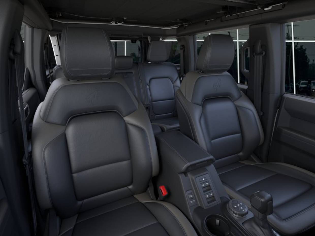 2025 Ford Bronco 4-Door Outer Banks - Photo 10