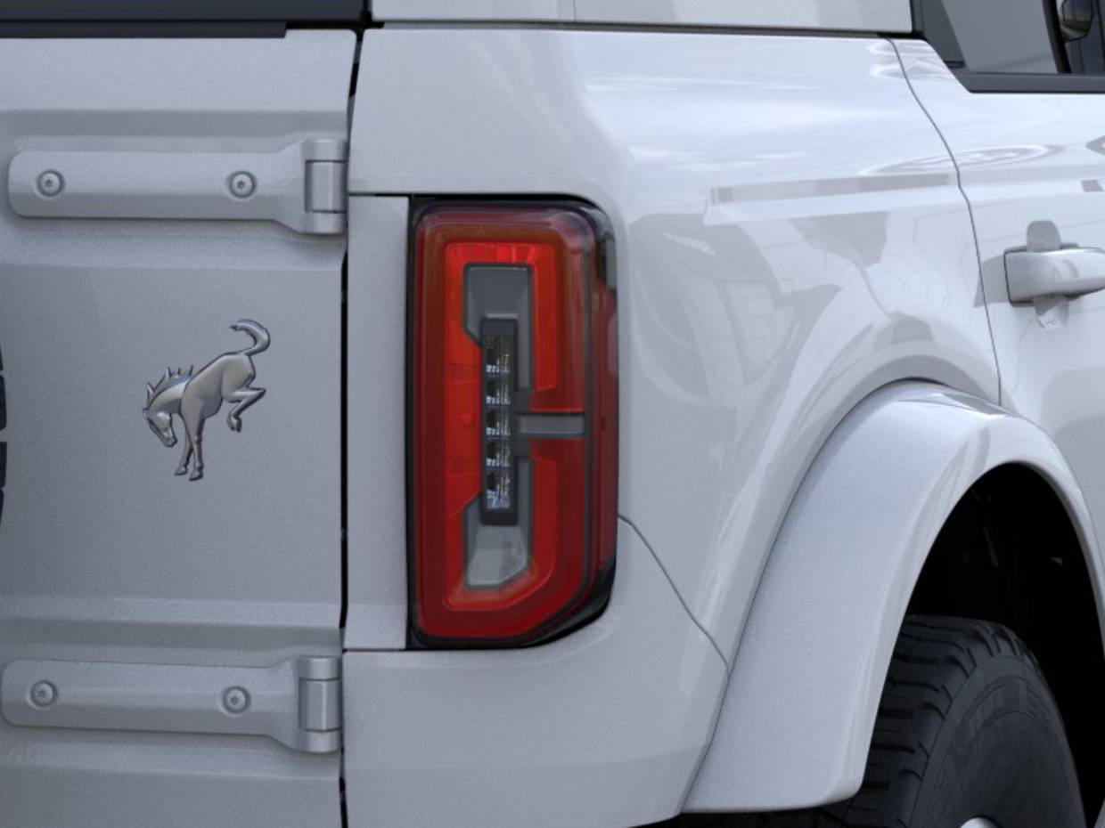 2025 Ford Bronco 4-Door Outer Banks - Photo 23