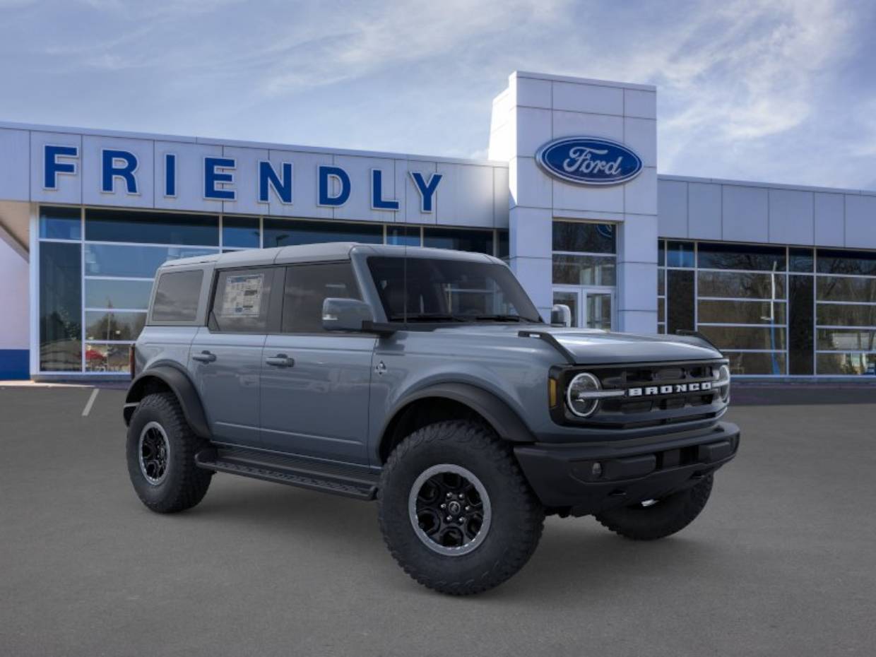 2025 Ford Bronco Outer Banks 4x4's photo