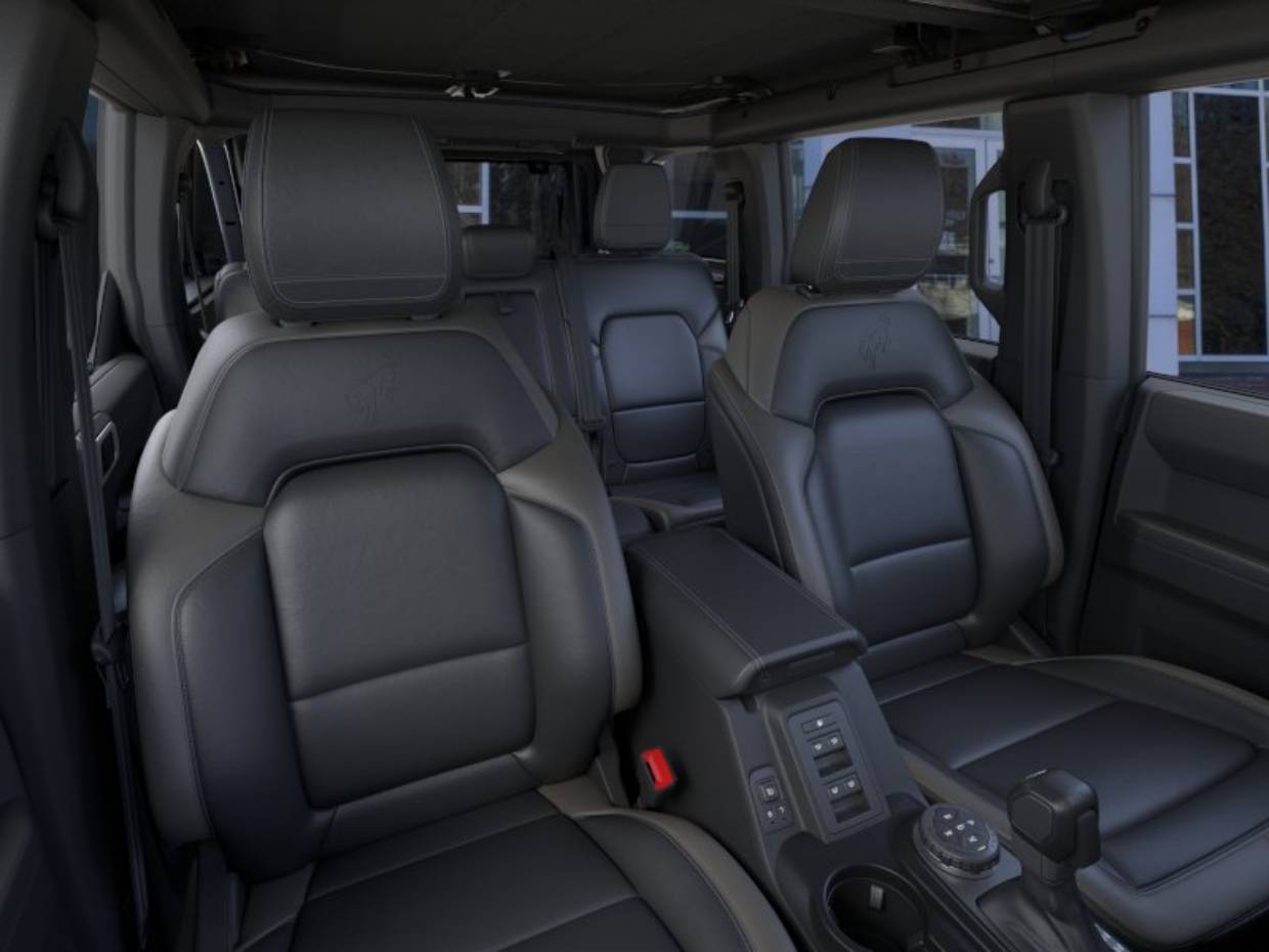 2025 Ford Bronco 4-Door Outer Banks - Photo 10