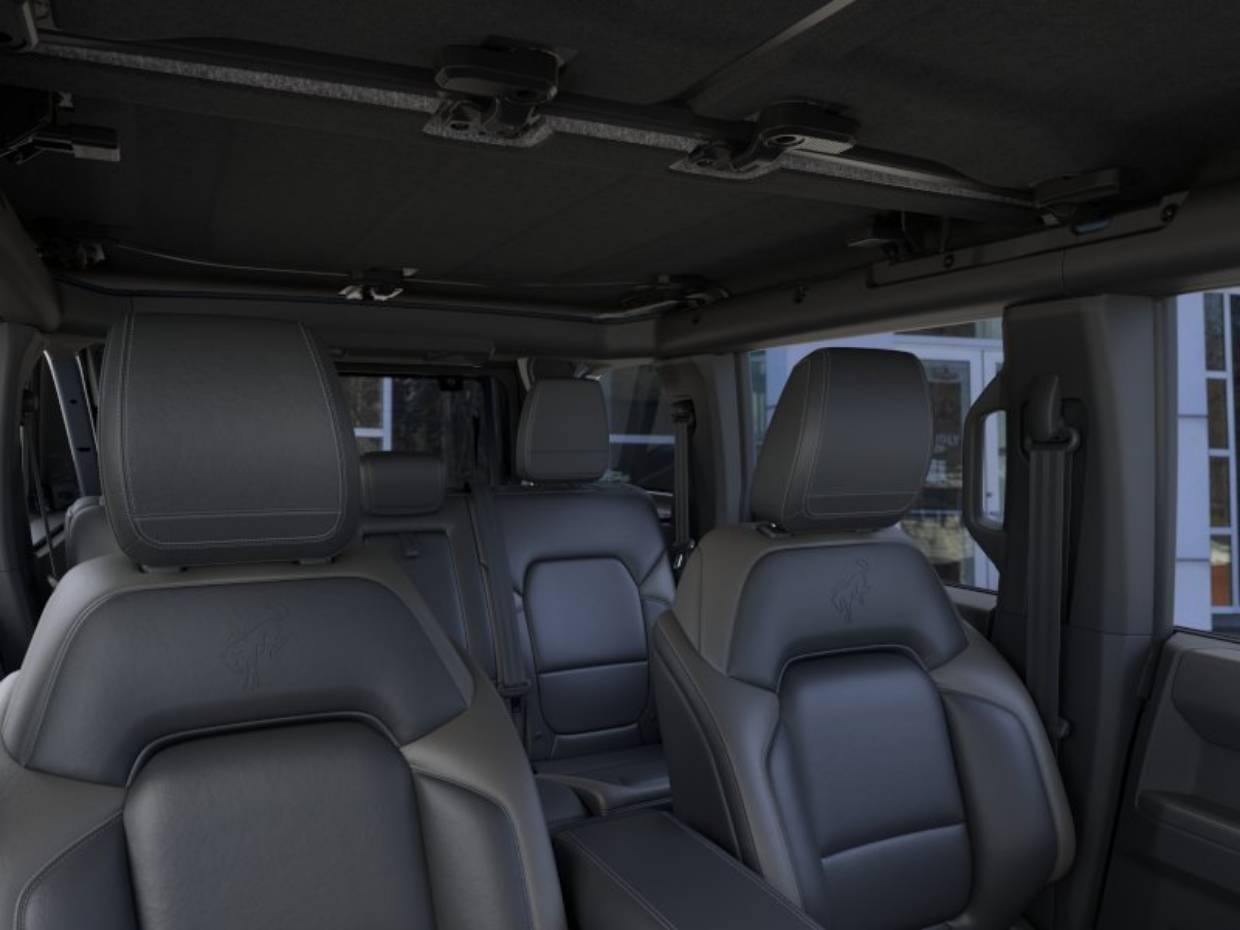 2025 Ford Bronco 4-Door Outer Banks - Photo 12