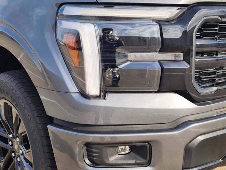 2025 Ford F-150 Lariat - Photo 6