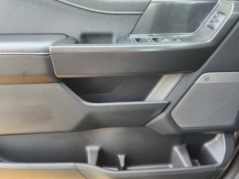 2025 Ford F-150 Lariat - Photo 17
