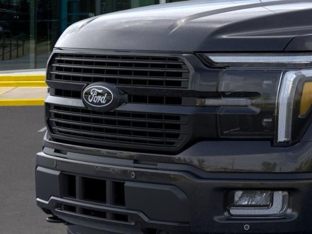 2025 Ford F-150 Platinum - Photo 17