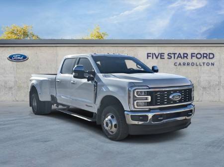 2024 Ford Super Duty F-350 DRW LARIAT