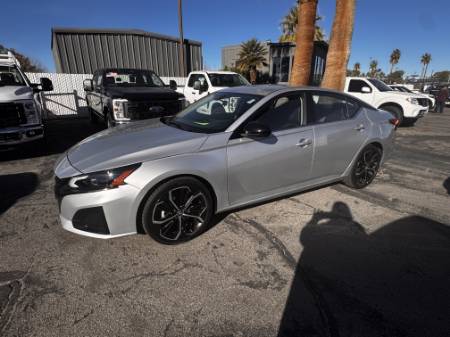 2024 Nissan Altima 2.5 SR