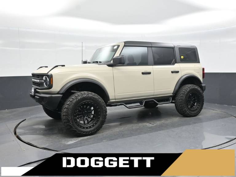 2025 Ford Bronco Base