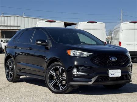 2022 Ford Edge ST