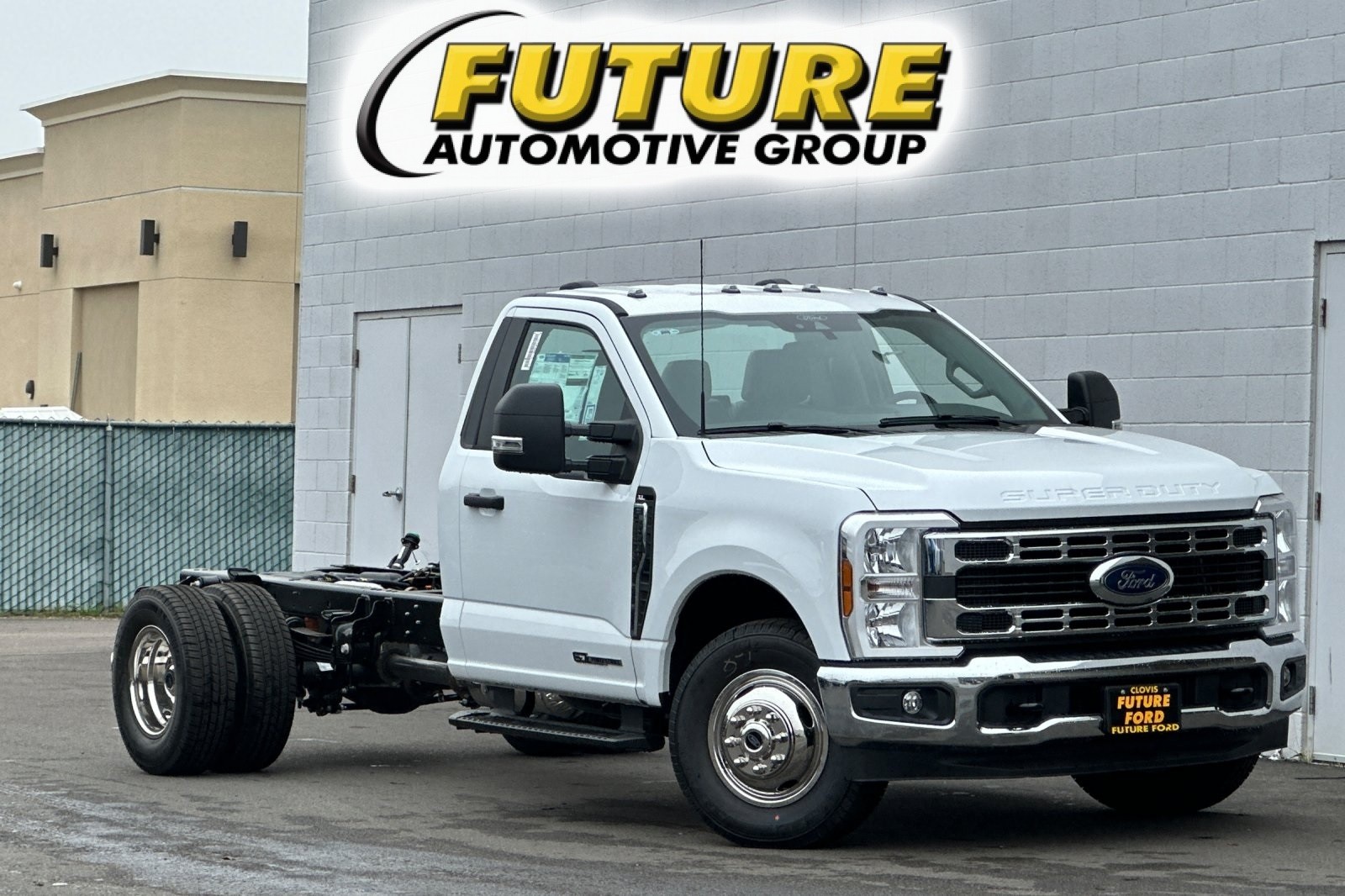 2026 Ford F-350 Super Duty Chassis Cab