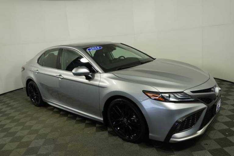 2024 Toyota Camry Hybrid XSE