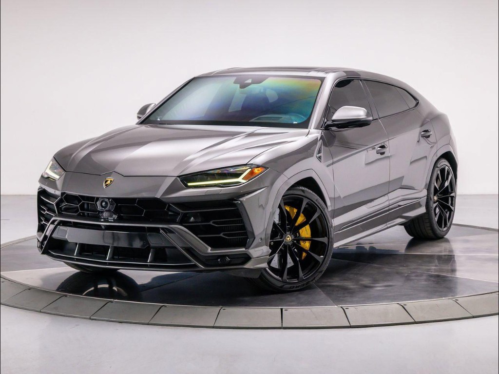 2021 Lamborghini Urus Base
