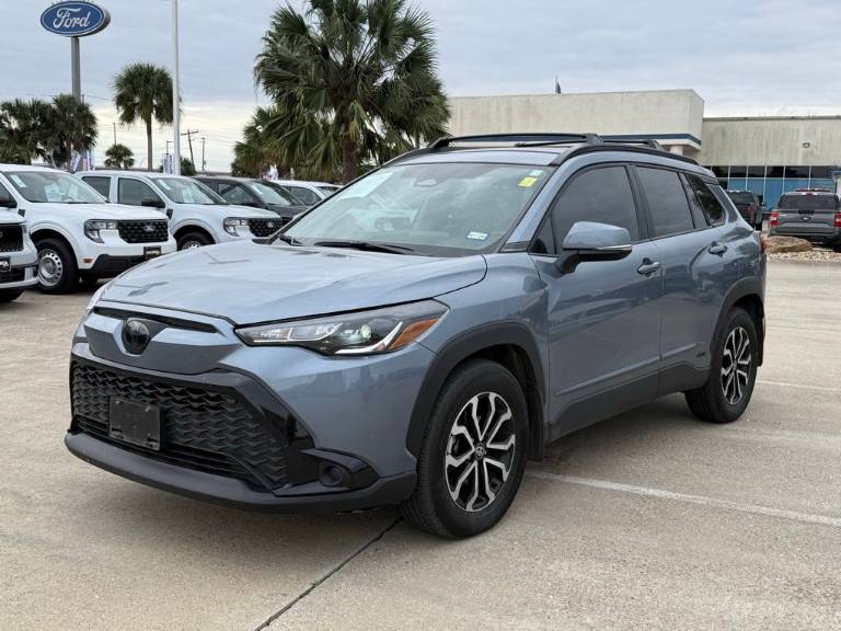 2024 Toyota Corolla Cross Hybrid SE