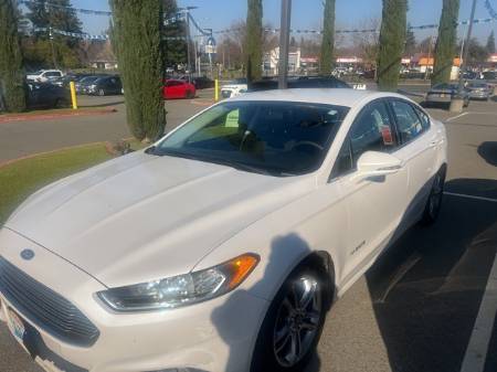 2016 Ford Fusion Hybrid SE